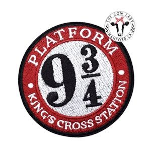 Harry Potter Book Movie Platform 9 3/4 Hogwarts Wizard Embroidered Iron-On Patch